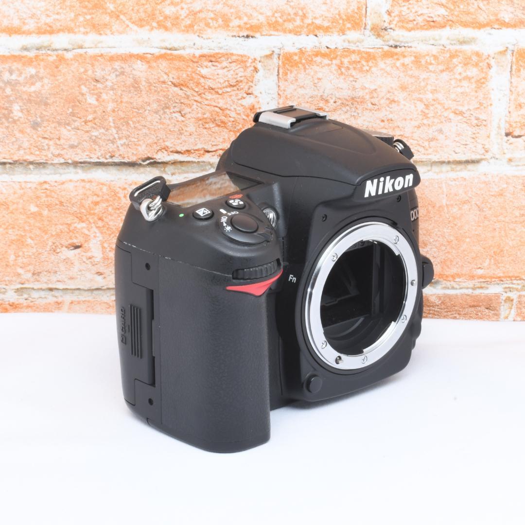 卒業式おすすめ✨Nikon D7000✨高速連写✨遠くも撮れる望遠レンズ