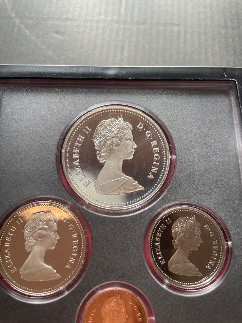 1981年  Canadianミント／プルーフセット・銀貨入り