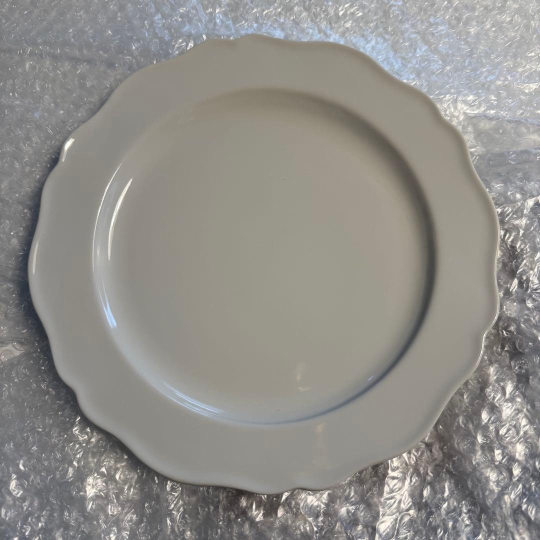石川隆児 Flower rim Plate White 皿　フラワーリムプレート