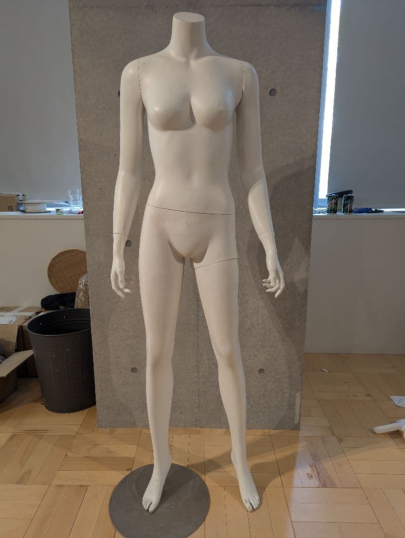 レディースマネキン ヘッドレス
