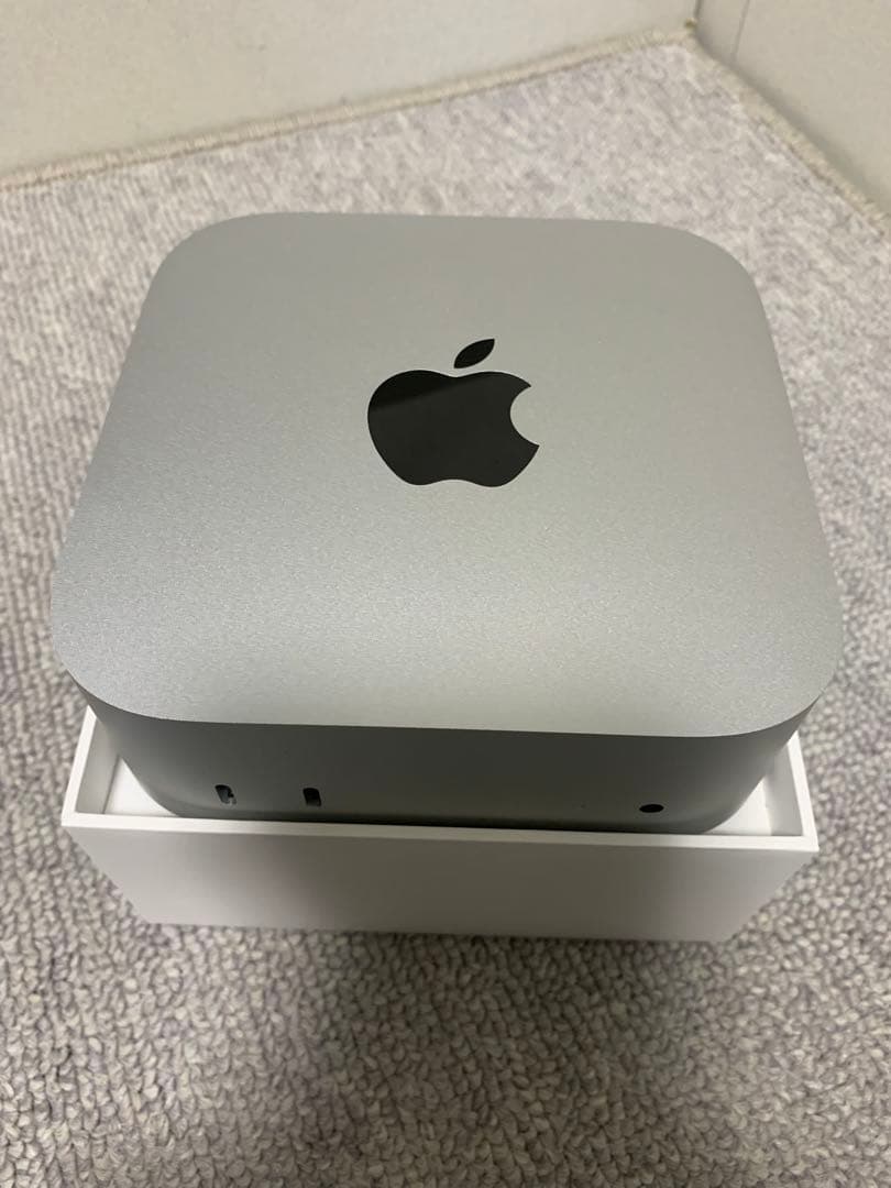 Mac mini m4 16g 256g 使用時間10時間程度