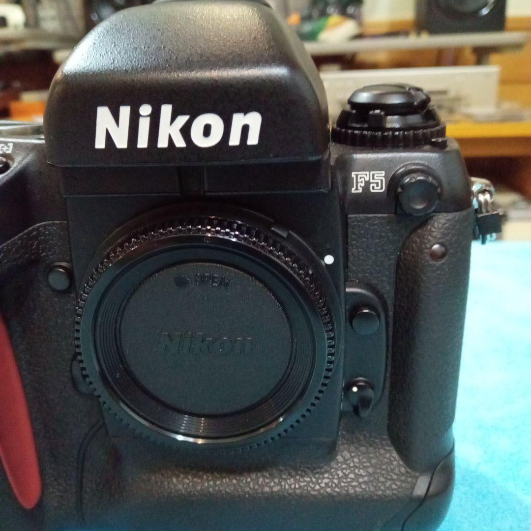 Nikonフィルムカメラのフラッグシップモデル F5