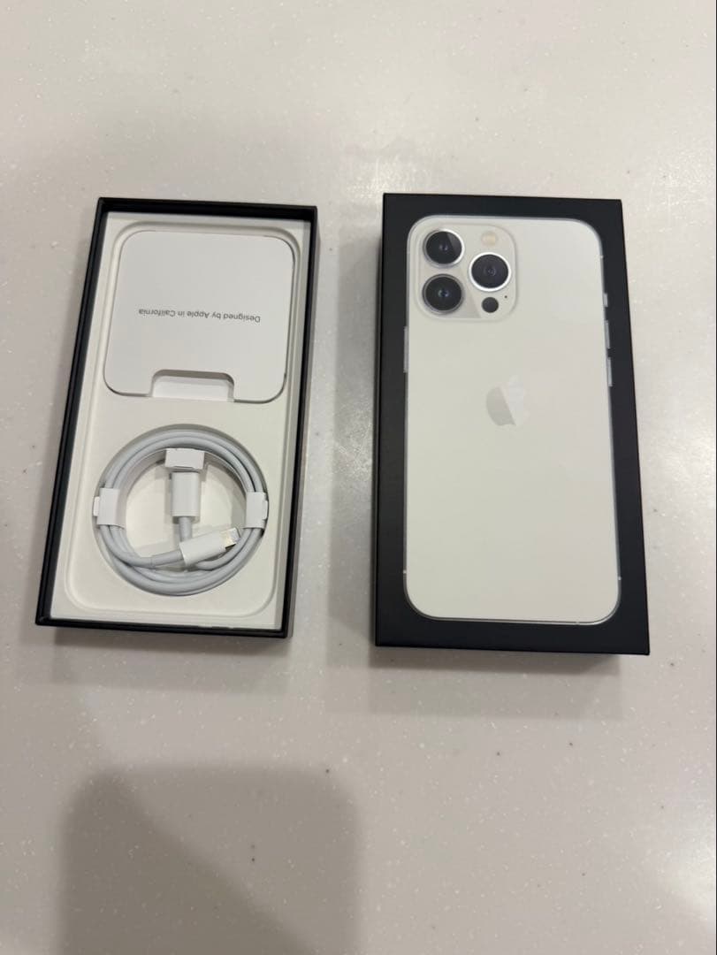 z*m様 Apple iPhone 13 Pro 256GB シルバー