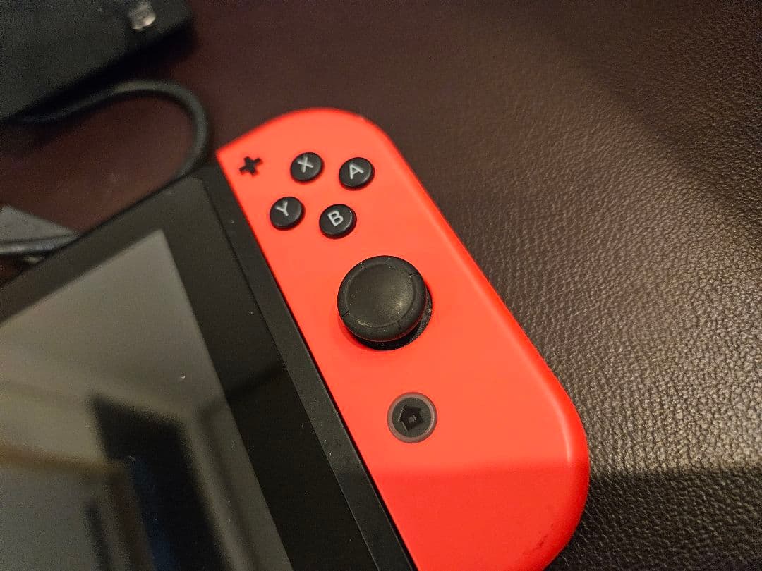 Nintendo Switch 本体 Joy-Con 充電器付きバッテリー強化版