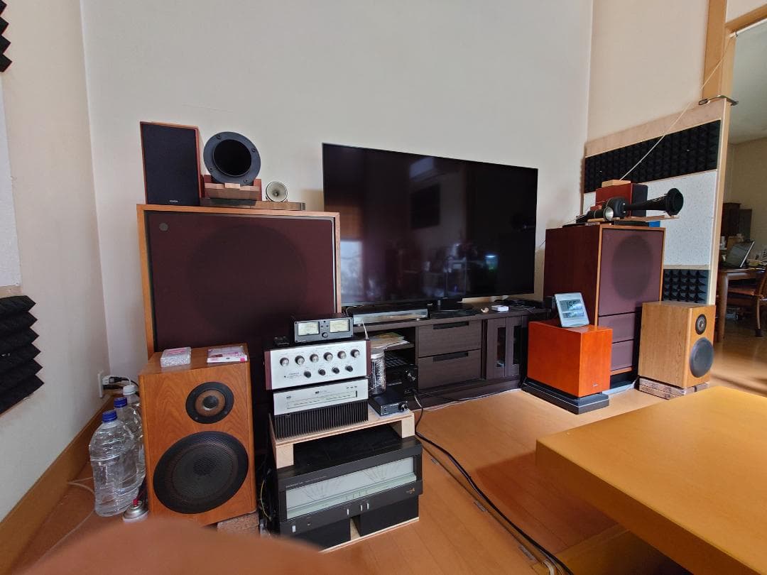 最高級　天然御影石　オーディオボード●250×250×28●2枚セット　送料無料