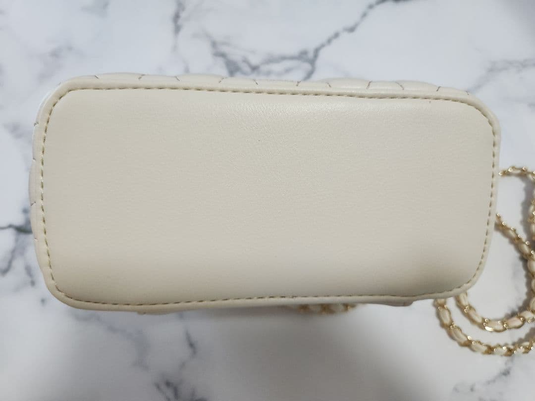 ★HANA★Monogram Quilted Vanity Bag