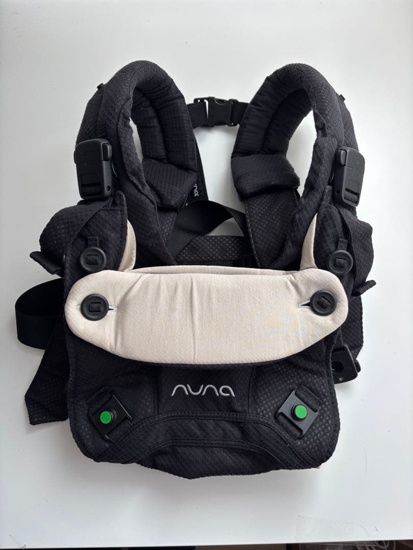NUNA cudl clik 抱っこ紐　キャビア　店舗限定色
