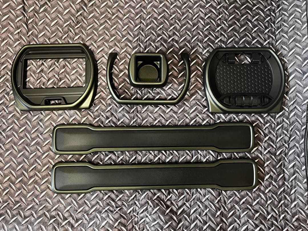 MR92S MR52Sハスラー ドアトリム　ガーニッシュ インパネ　マットカーキ