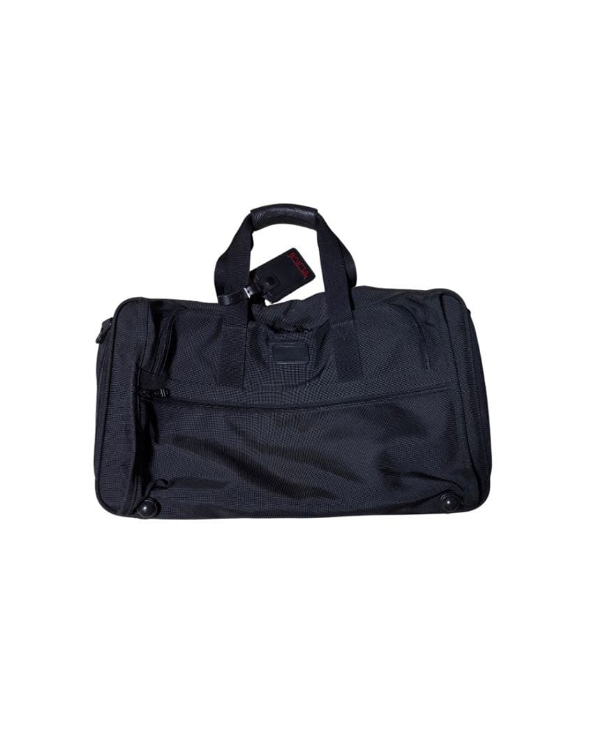 TUMI のボストンバッグ