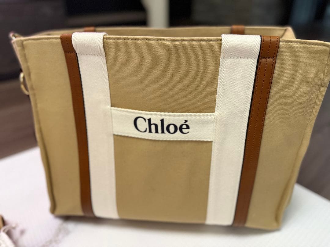 Lily【新品・未使用品】Chloé ベージュトートバッグ