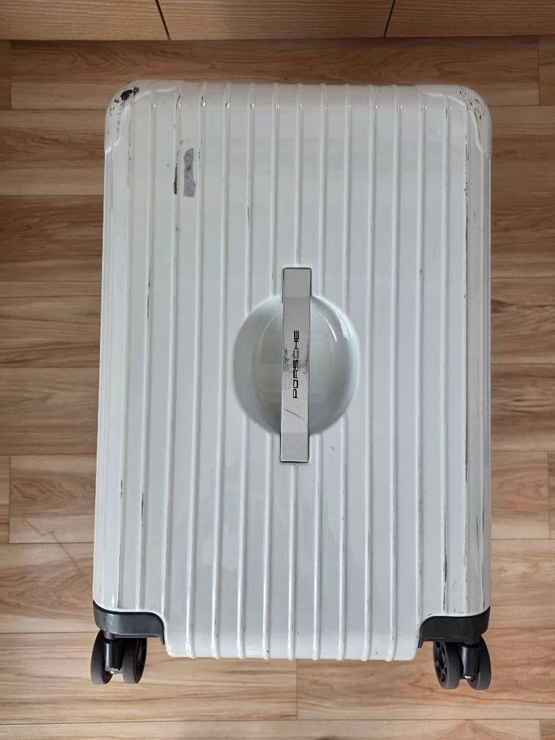 リモアxポルシェ　キャリーバッグ