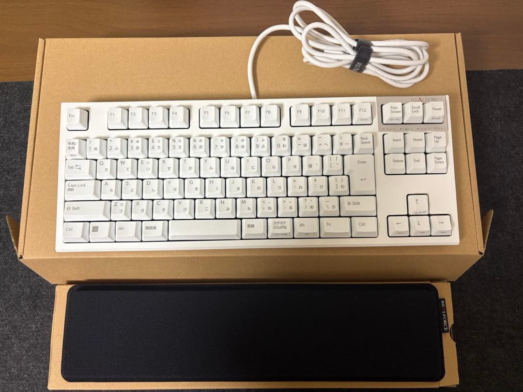 【中古美品】Realforce R3SC4 専用リストレスト