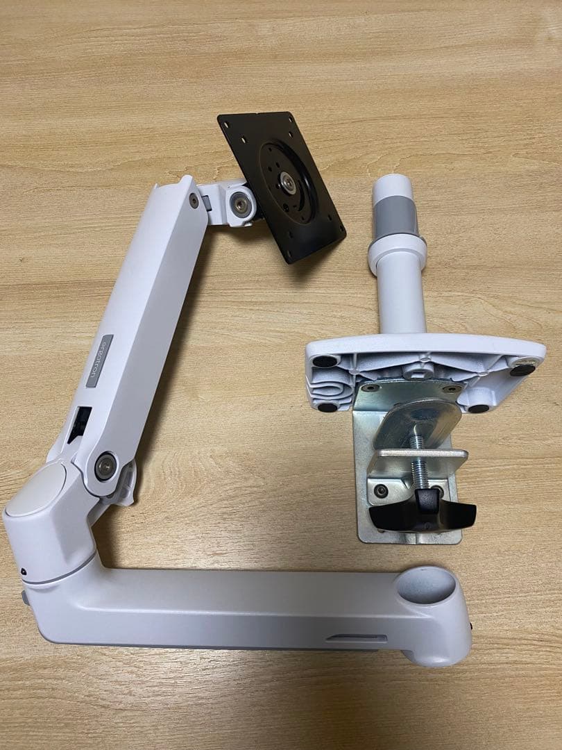 【美品】Ergotron LX モニターアーム ホワイトVESA対応