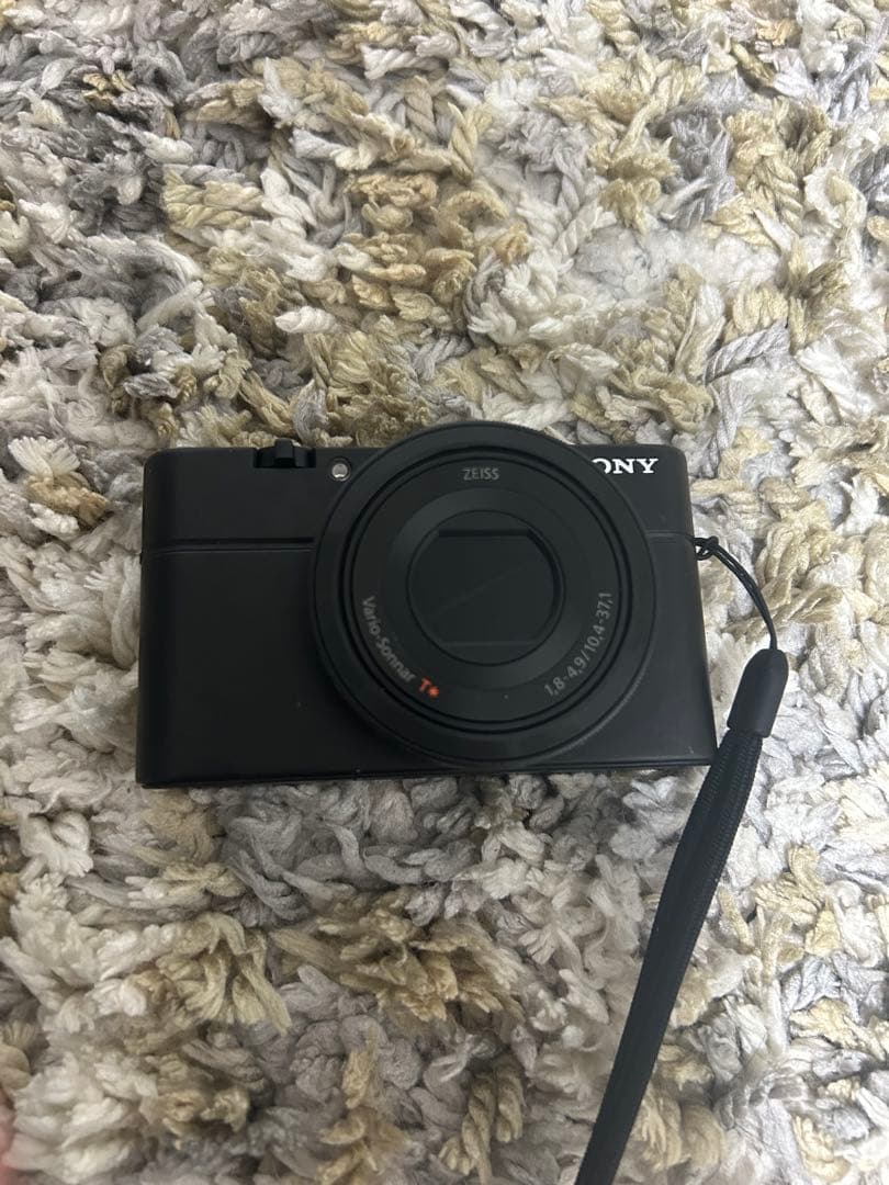 美品Sony Cyber-shot DSC-RX100 コンパクトデジタルカメラ