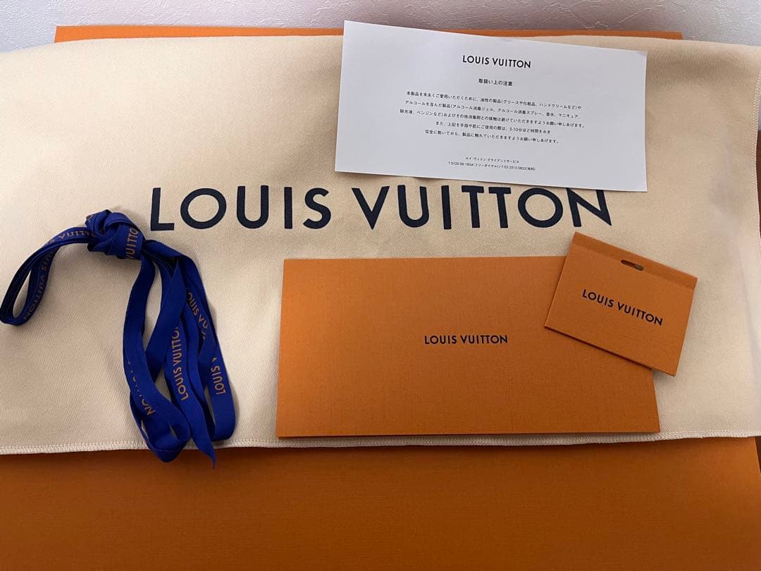 【美品】 ルイヴィトン ハンドバッグ オンザゴー MM