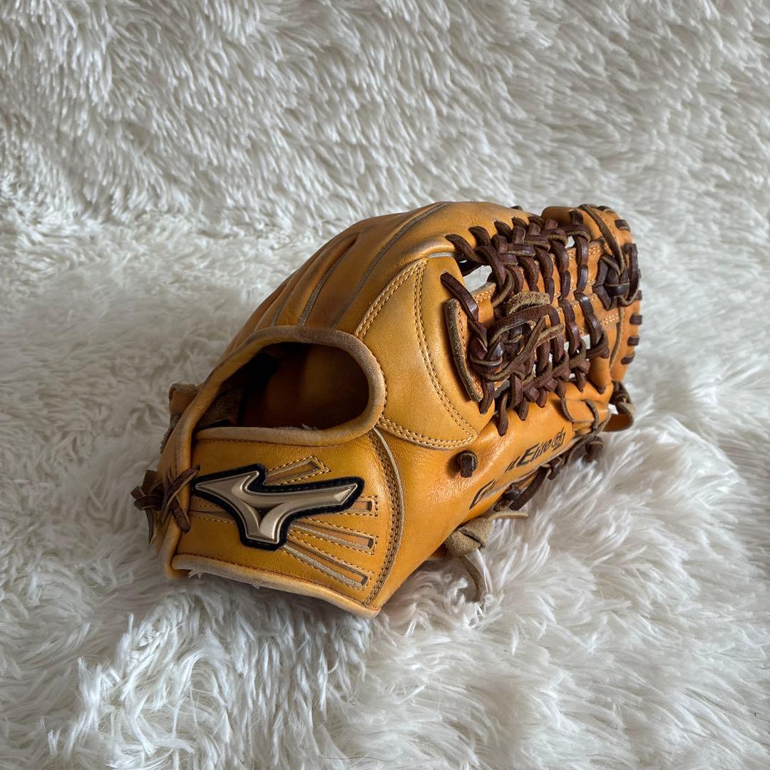 【型付け済・即戦力】ミズノ グローバルエリート GA 軟式グローブ 内野手用