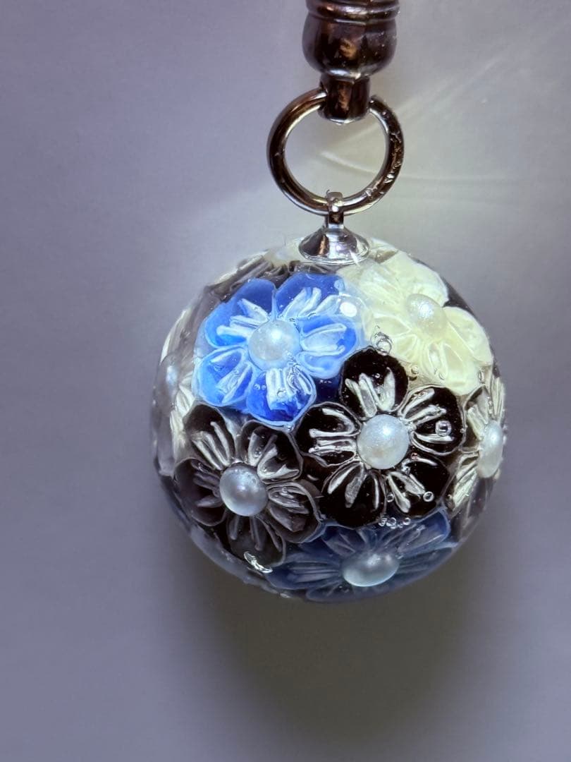 折り紙レジンストラップ