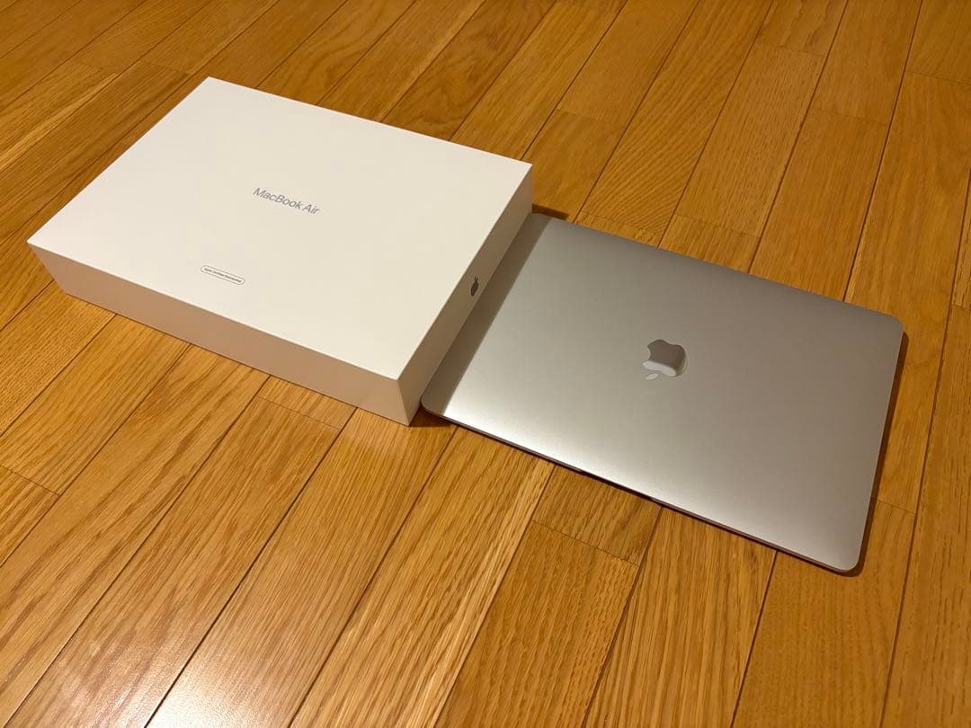 MacBook本体 Apple MacBook Air 13inch 8GB 256GB