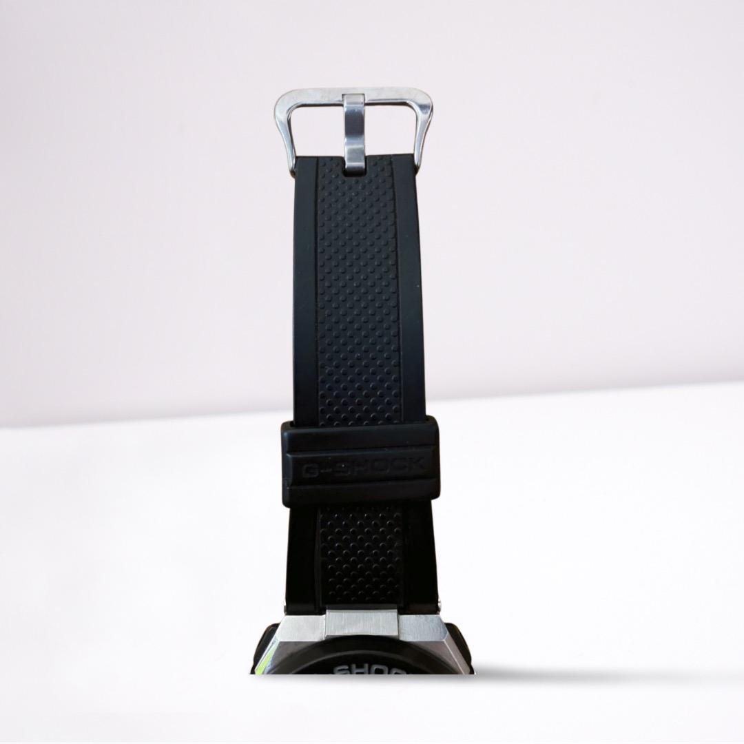 ご*ん様 CASIO G-SHOCK GST-W300 タフソーラー 電波