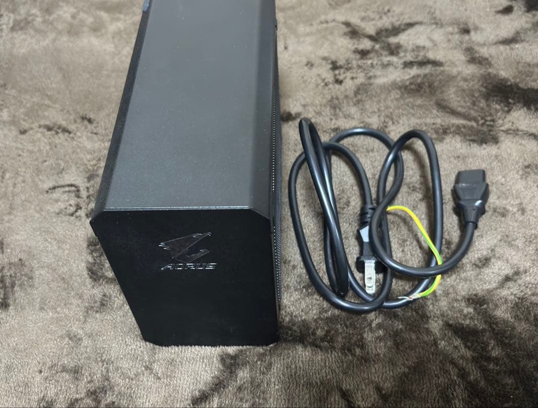 グラフィックボード・グラボ・ビデオカード AORUS GTX 1080 Gaming Box EGPU