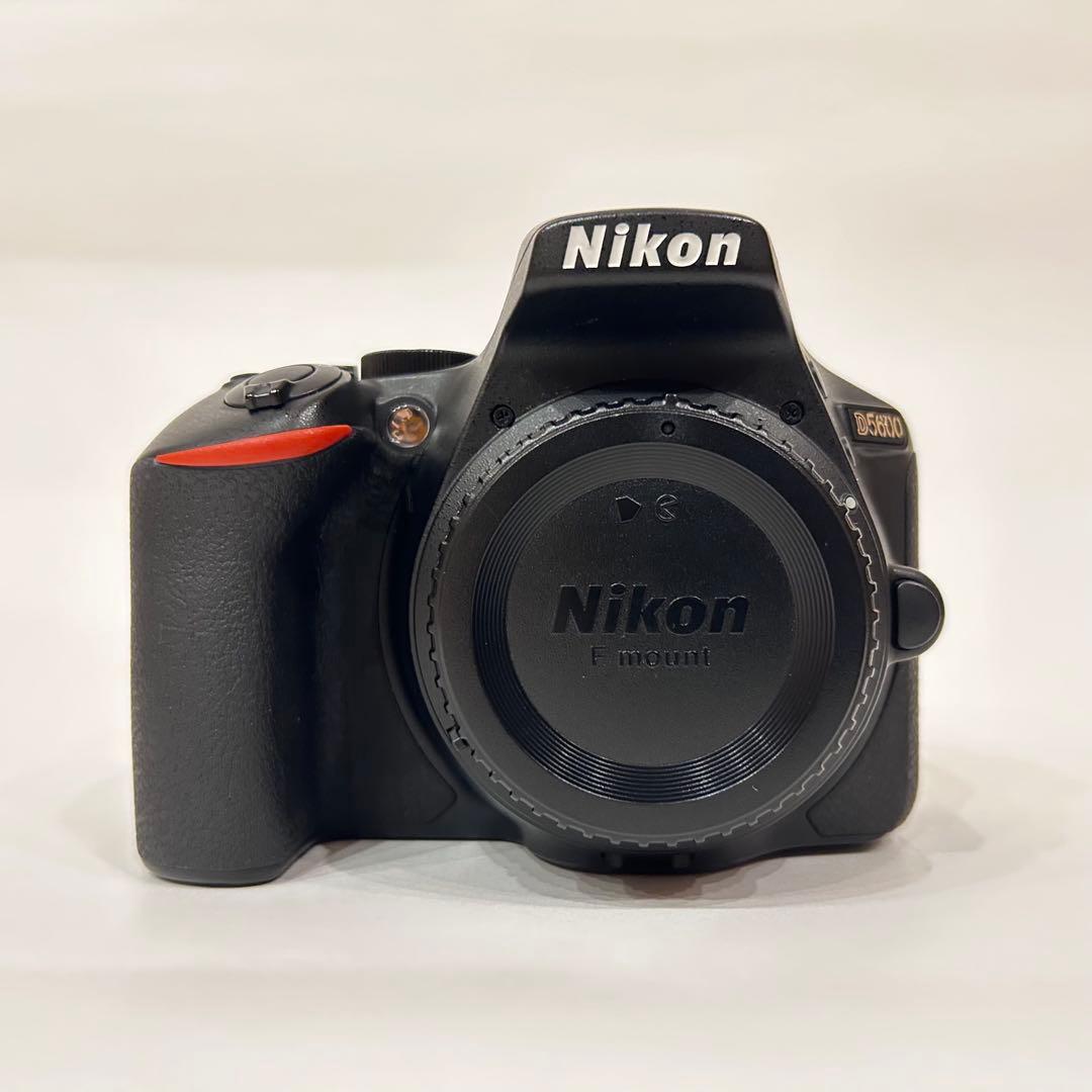 【初心者向け】Nikon D5600 デジタル一眼レフカメラ　ダブルズームキット