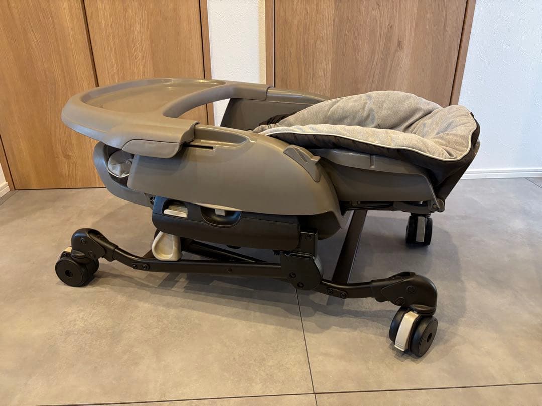 Combi コンビ　ネムリラ　BEDI おやすみドーム　エッグショック　手動