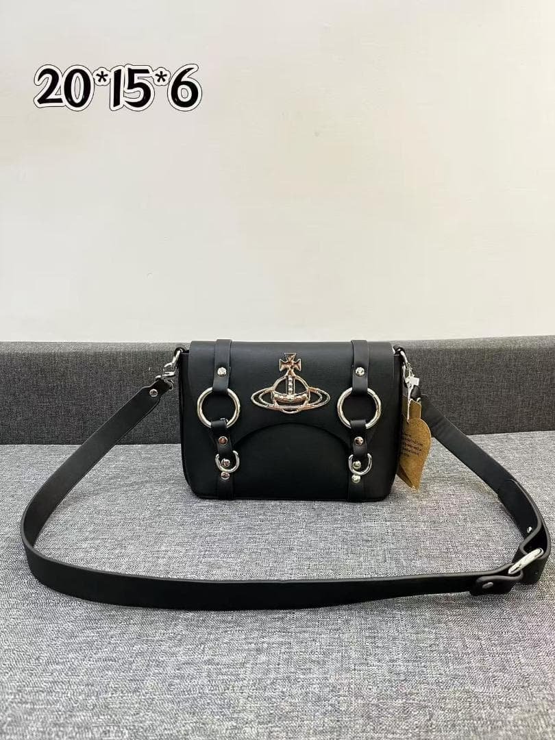 VIVIENNE WESTWOOD ショルダーバッグ