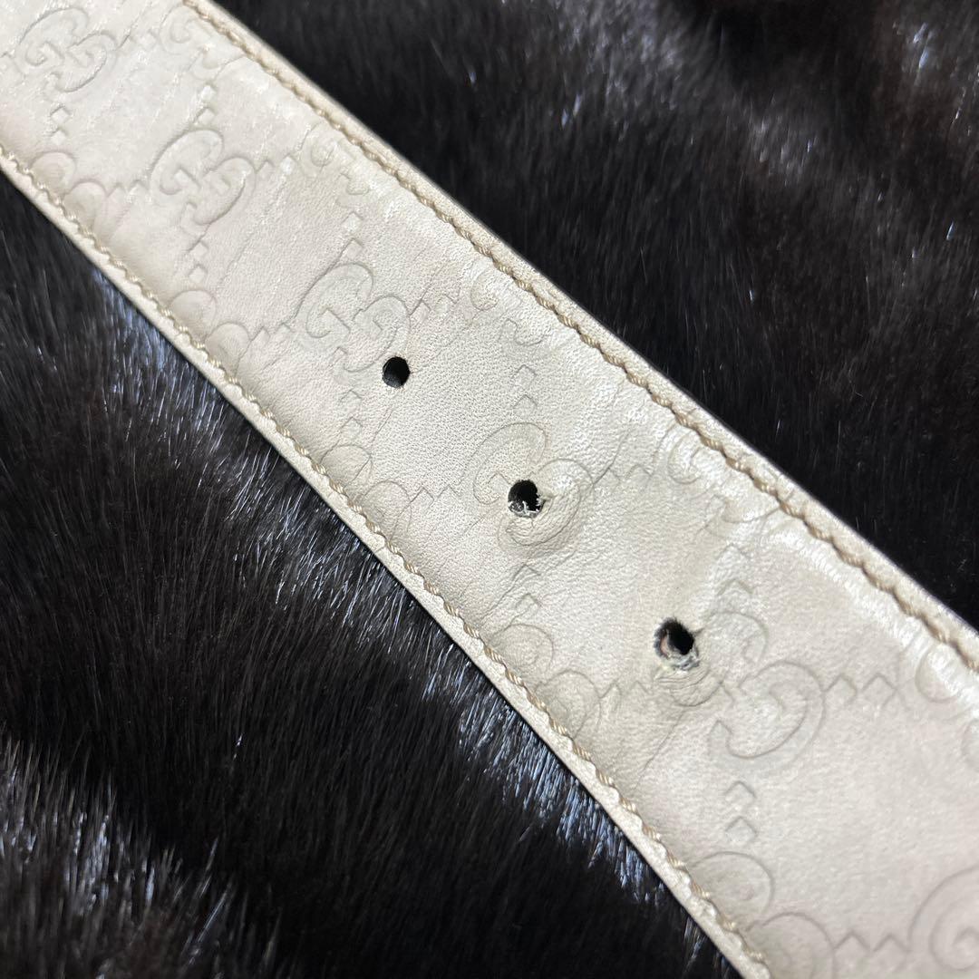 GUCCI 白色 レザー ベルト　34
