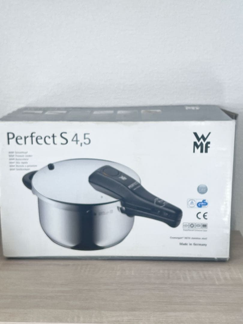 【大幅値下】WMF パーフェクト S 圧力鍋 4.5L ドイツ製