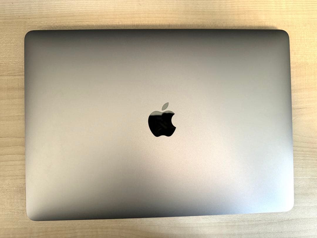 MacBook Pro 13.3インチ 256GB MUHN2J/A 2019年