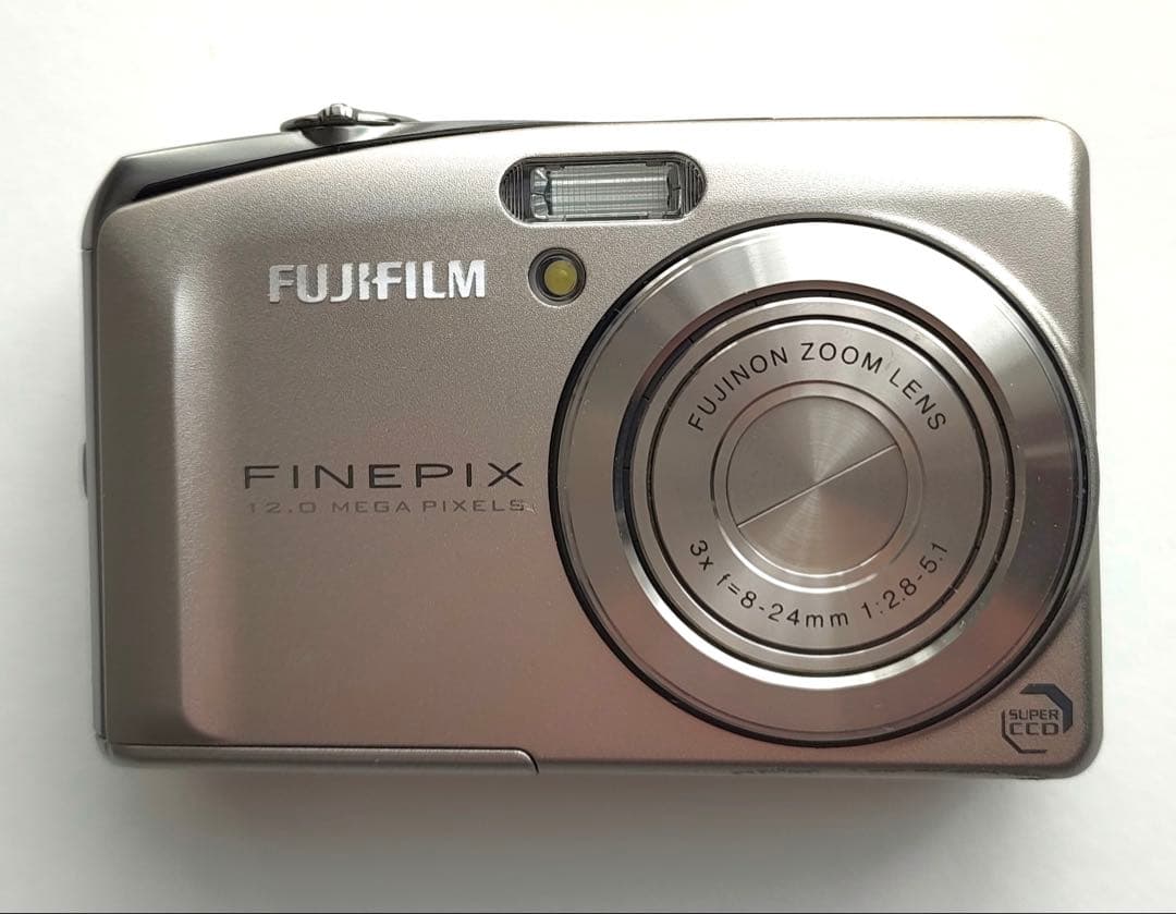 デジタルカメラ Fujifilm FinePix F50 fd