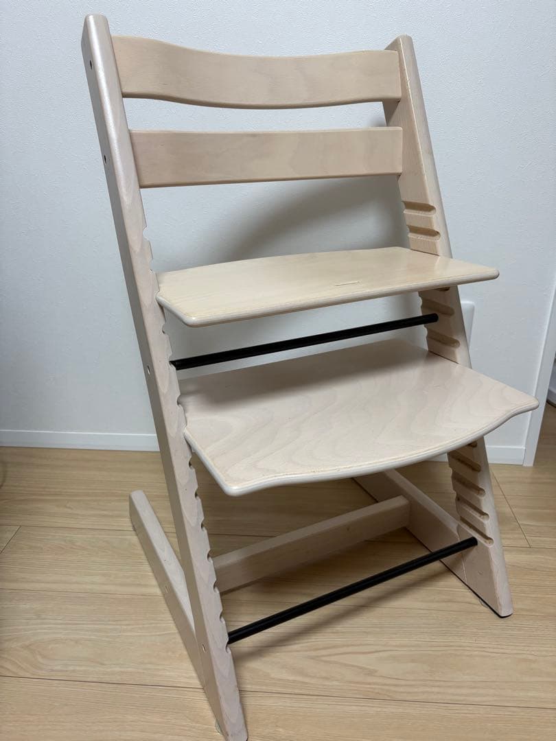ベビー用家具 STOKKE TRIPP TRAPP