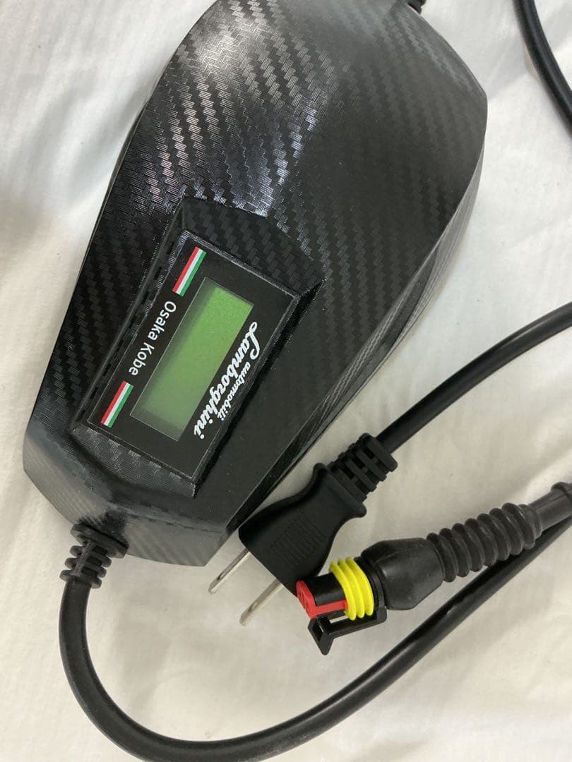 Lamborghini ランボルギーニ 充電器 カーボンファイバー調