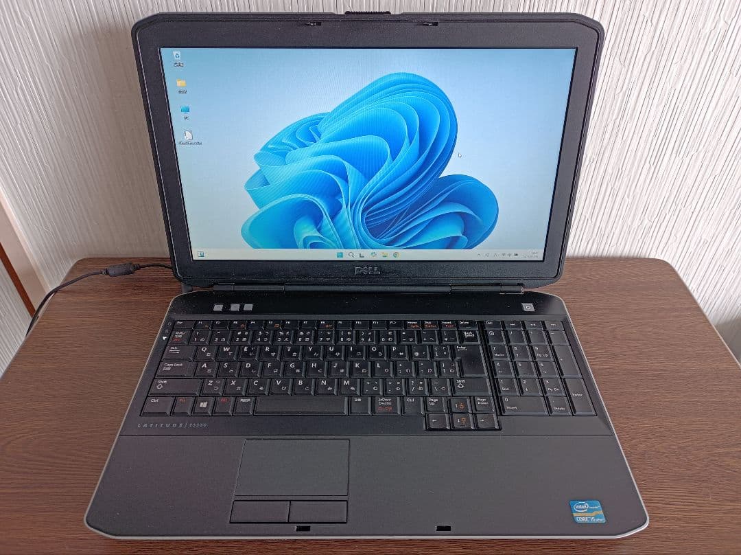 DELL ノートPC Windows 11 ブラック