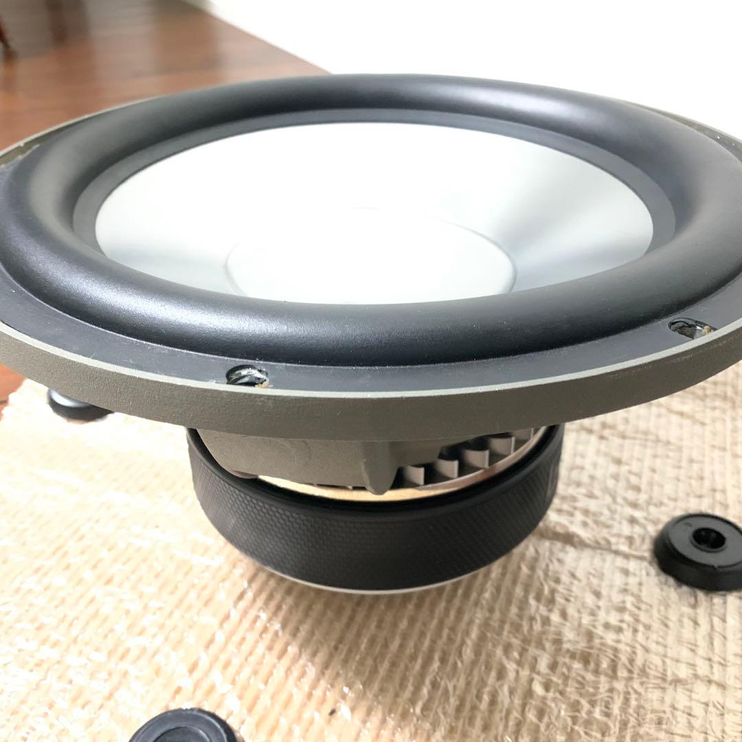 サブウーハースピーカー