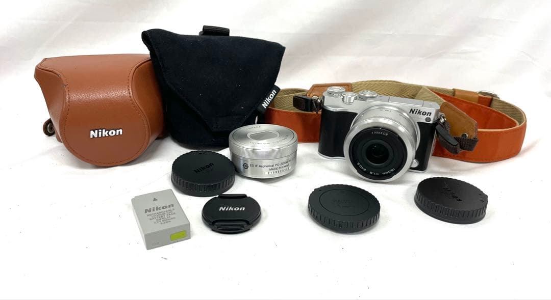 Nikon 1 J5 ミラーレス一眼 ダブルレンズキット ※充電器なし