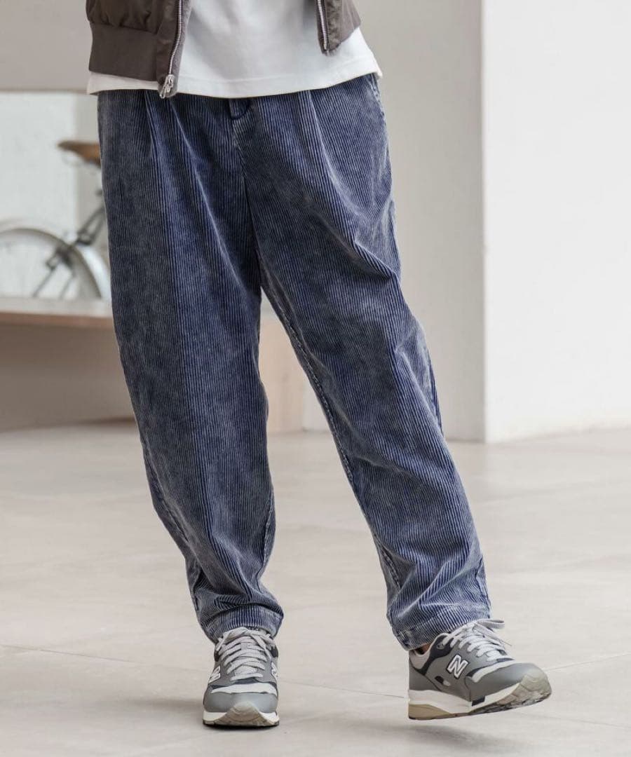 CAMBIO(カンビオ)フェード加工コーデュロイ バルーンテーパードパンツ