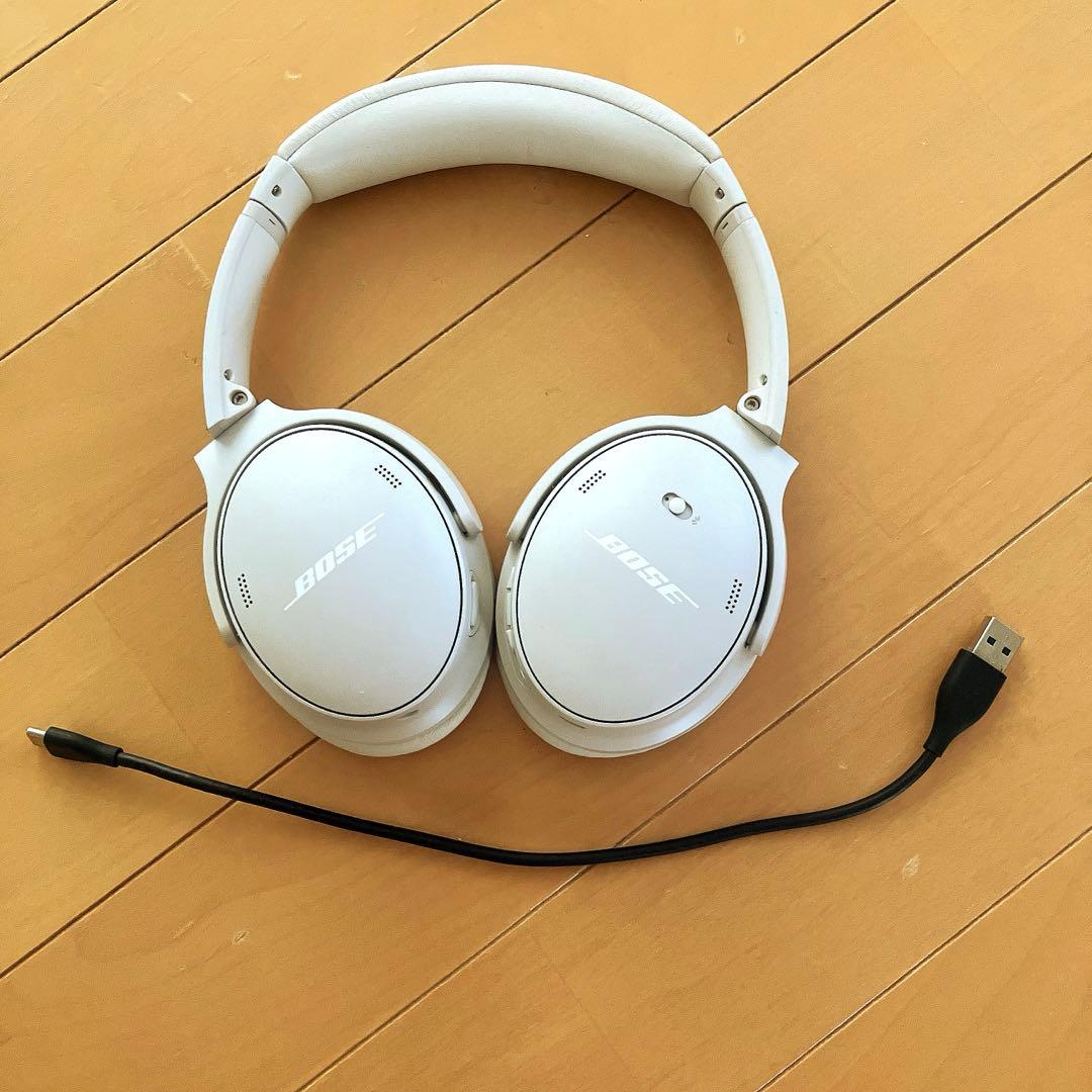 Bose ノイズキャンセル　騒音軽減ワイヤレスヘッドホン ホワイト