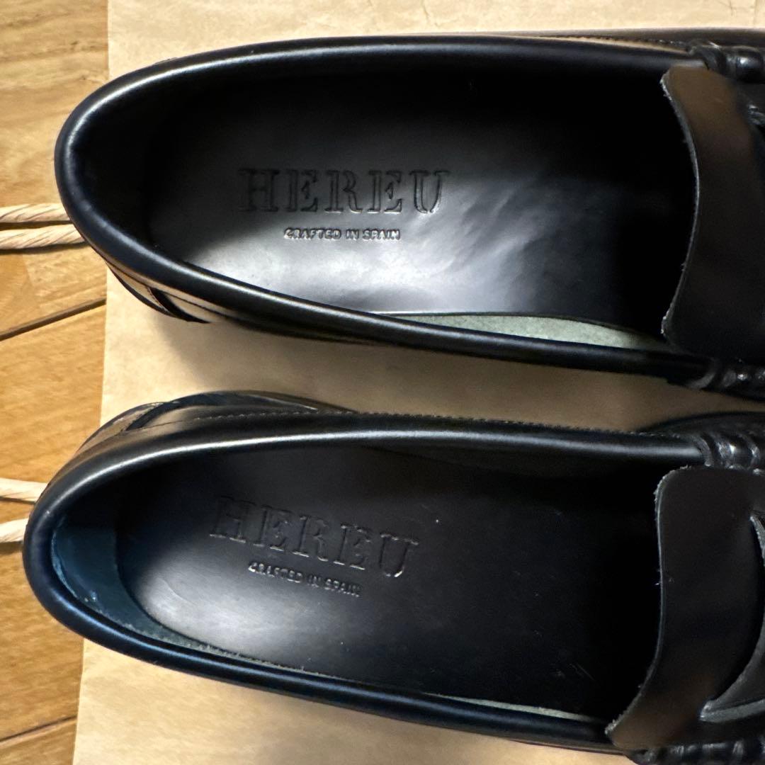 ひかる⭐︎　HEREU Sineu 38 Black