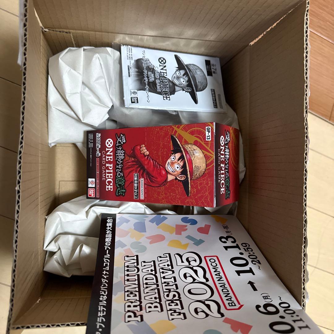 ワンピースカード　受け継がれる意志　未開封box