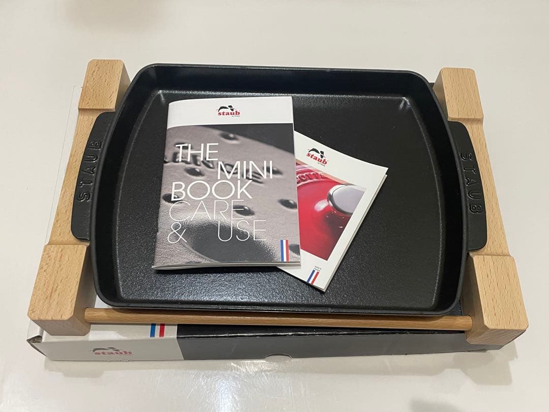 【新品】ストウブ　ステーキプレート　ブラック