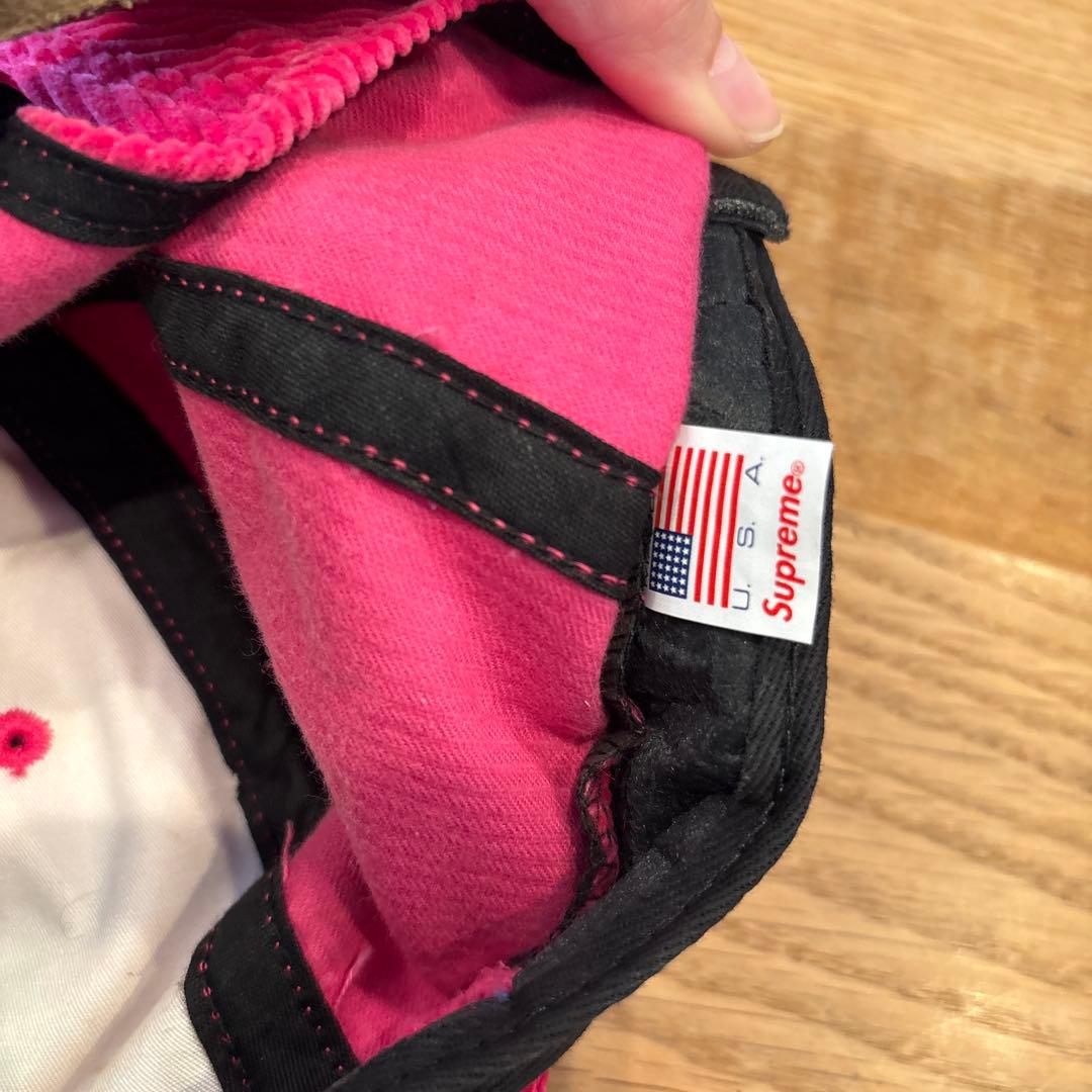 美品Supreme クラシックロゴ コーデュロイキャップ ピンク 刺繍ロゴ