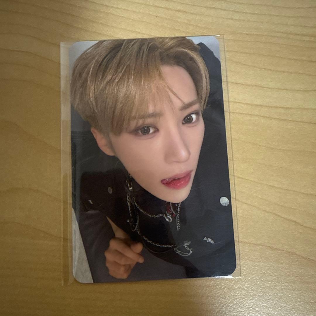 ALD1 mnet plus merch デビューショーケース　特典　アルノ