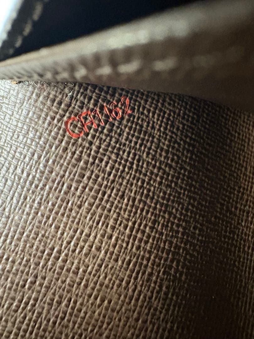 LOUIS VUITTON ダミエ・長財布　値下げ交渉あり　訳あり