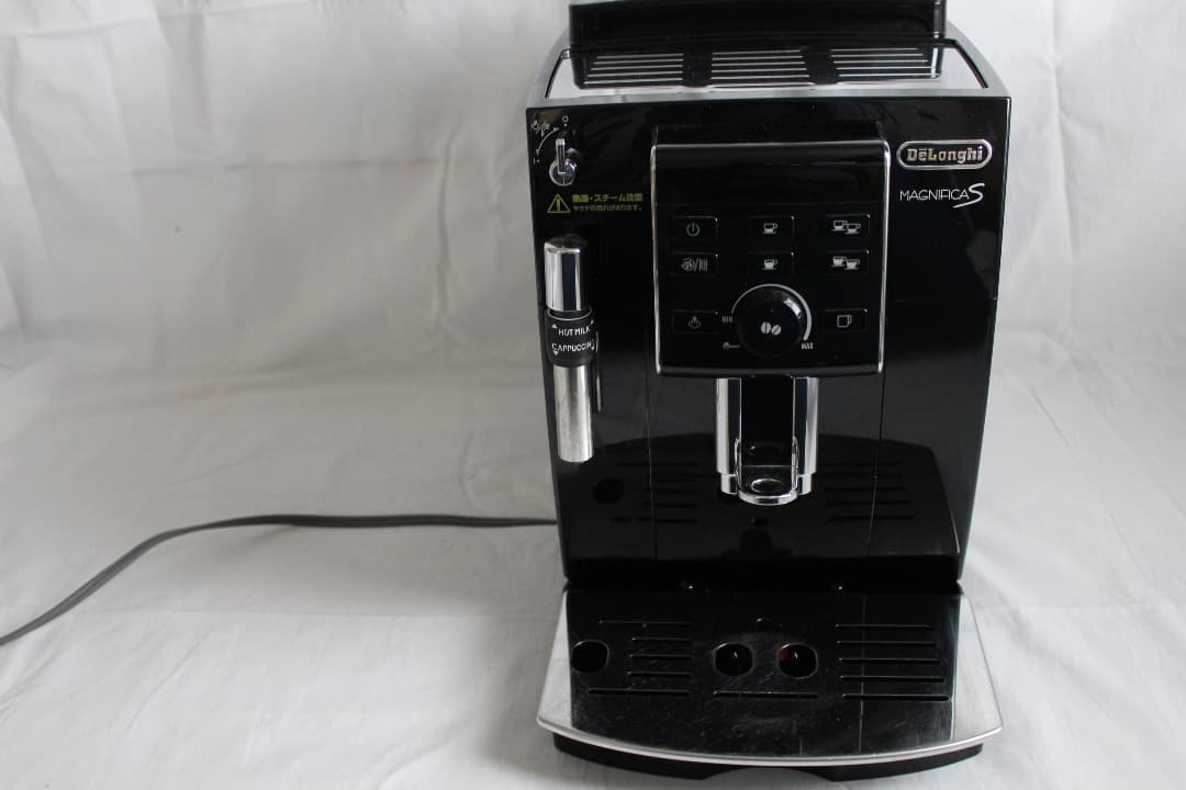 デロンギ マグニフィカS コンパクト全自動エスプレッソマシン 【ジャンク品】