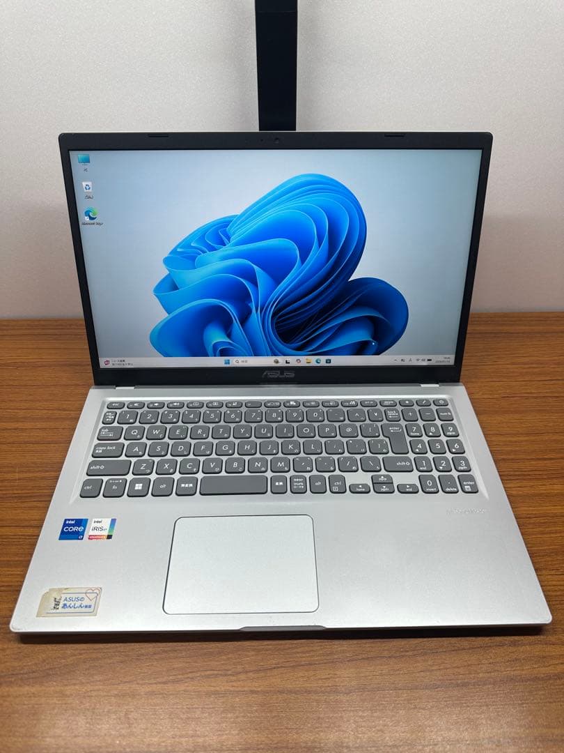 Windowsノート本体 Asus VivoBook X515EA i7-1165G7/16GB/512