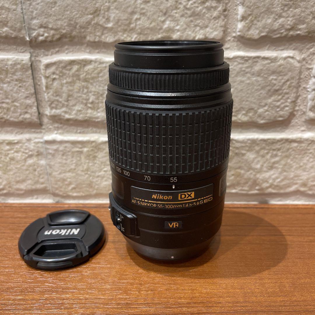 ニコン　Nikon DX AF-S NIKKOR 55-300mm