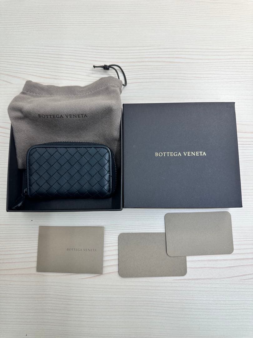 Bottega Veneta ボッテガヴェネタ　ブラックケース　小銭入れ