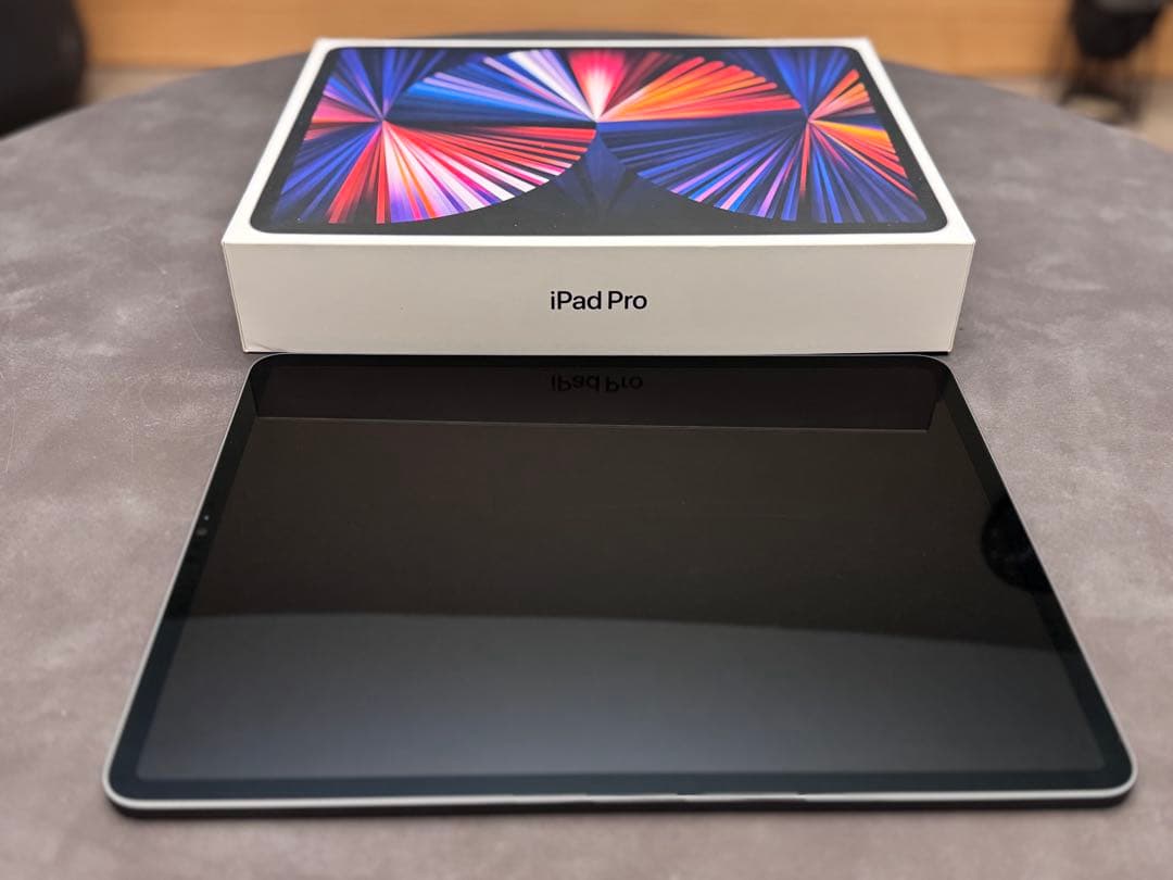 iPadPro12.9インチ第5世代スペースグレー256GB Wi-Fiモデル
