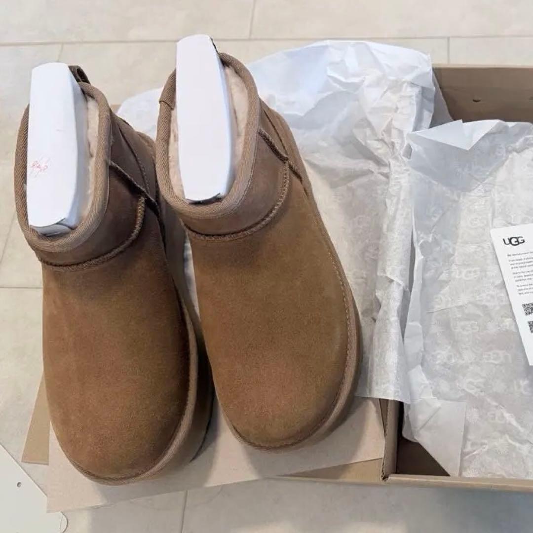 *uggブーツ* UGG ULTRA MINI PLATFORM 25cm